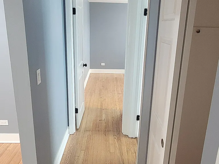 4250 W Lawrence Ave #2S — Photo 12
