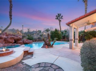 2021 Scarlet Rose Dr, Las Vegas, NV 89134