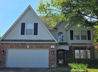 4929 W Commercial St, Broken Arrow, OK 74012