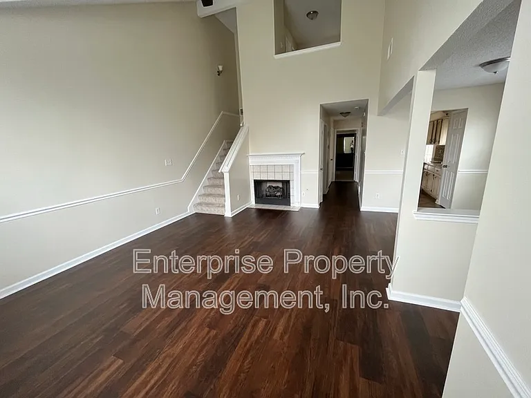 6869 Century Oaks Dr — Photo 12