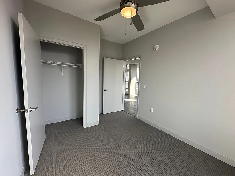 Luna Apartments — Photo 120