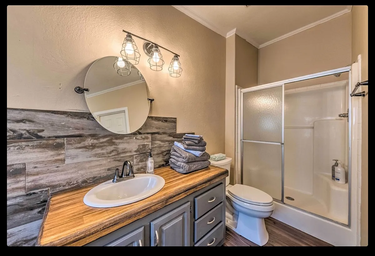 Building Photo - 202 Muchachita Ave #1
