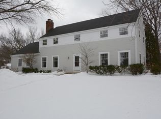 14515 Woodridge Cir, Brookfield, WI 53005