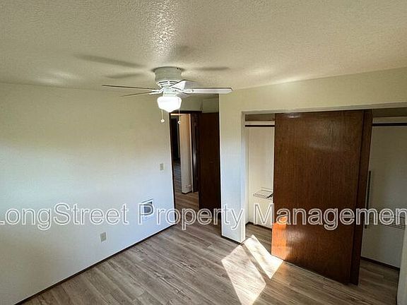 5th image of 1020 Pioneer St