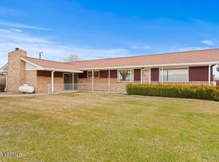 221 Meyers Rd, Toppenish, WA 98948