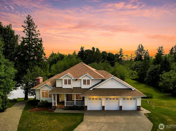 5887 Bay Pine Court, Ferndale, WA 98248