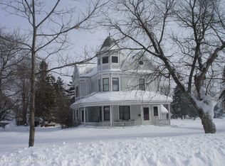 349 2nd Ave SE, Perham, MN 56573