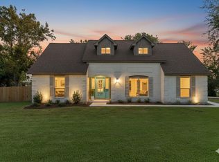 257 Briarcreek St, Clute, TX 77531