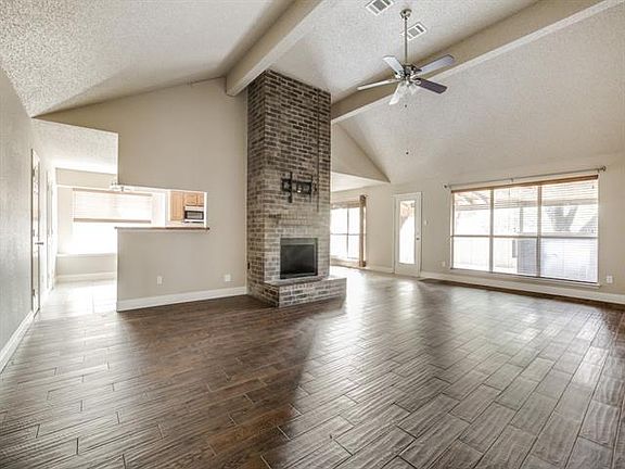 5th image of 7028 Escondido Dr