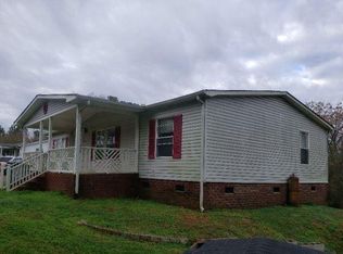 1349 Castleberry Rd, Clayton, NC 27527