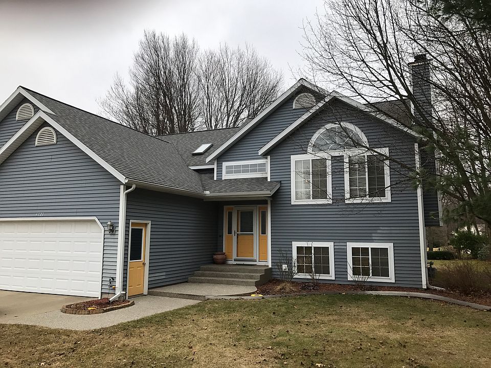 1st image of 4623 Castle Ct