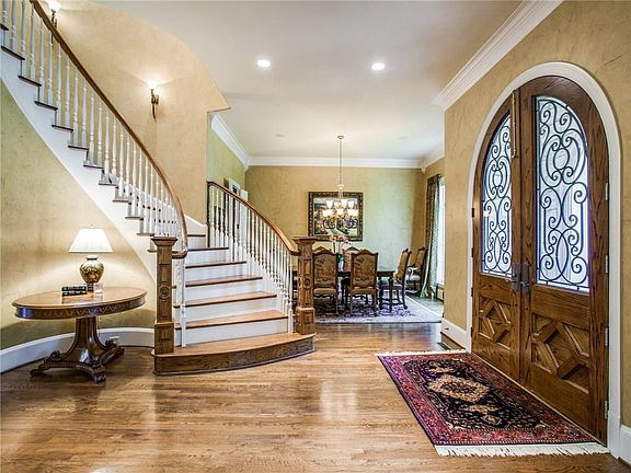 4th image of this home