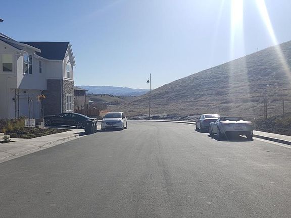 2nd image of 4215 Oak Knoll Dr