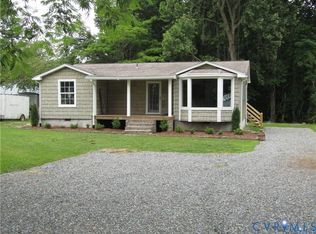 135 Trudie Dr, Center Cross, VA 22437