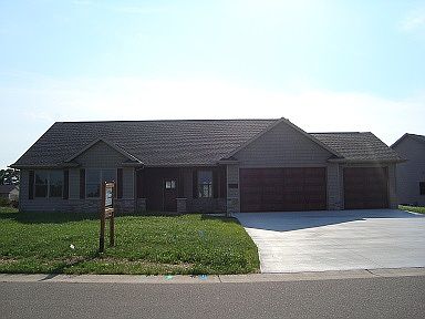 1st image of 2126 Windflower Dr