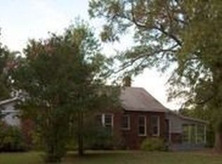 405 Buzhardt Rd, Ware Shoals, SC 29692