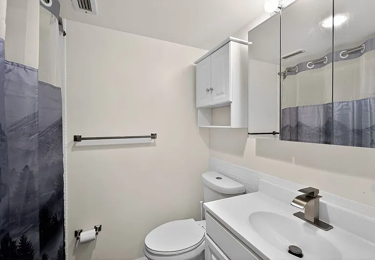 429 N St SW — Photo 14