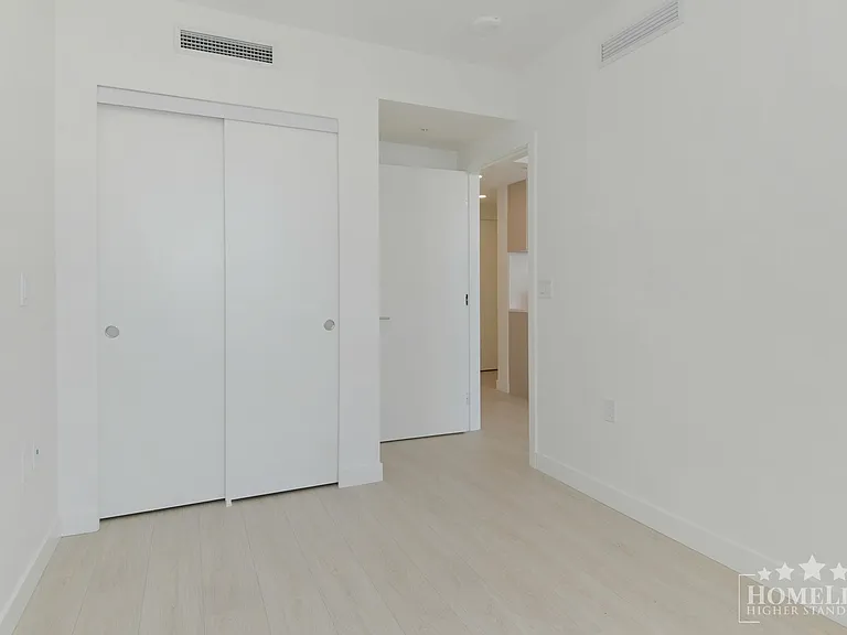 13675 107a Ave #1212 — Photo 11