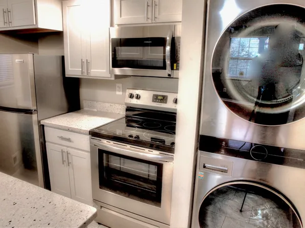310 E 17th Ave #A, Columbus, OH 43201