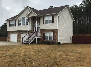96 Shenandoah Dr, Hiram, GA 30141