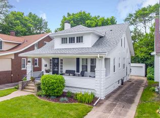 1340 E Hillcrest Pl, Peoria, IL