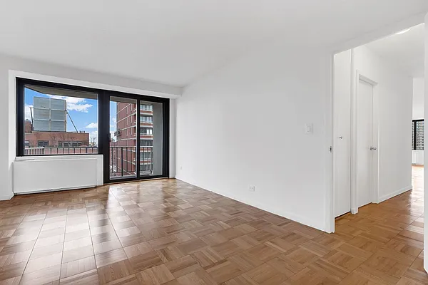 Rented by Cooper & Cooper Real Estate | media 16