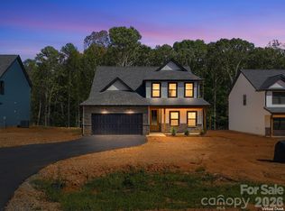 375 Lake Farm Dr, Salisbury, NC 28146