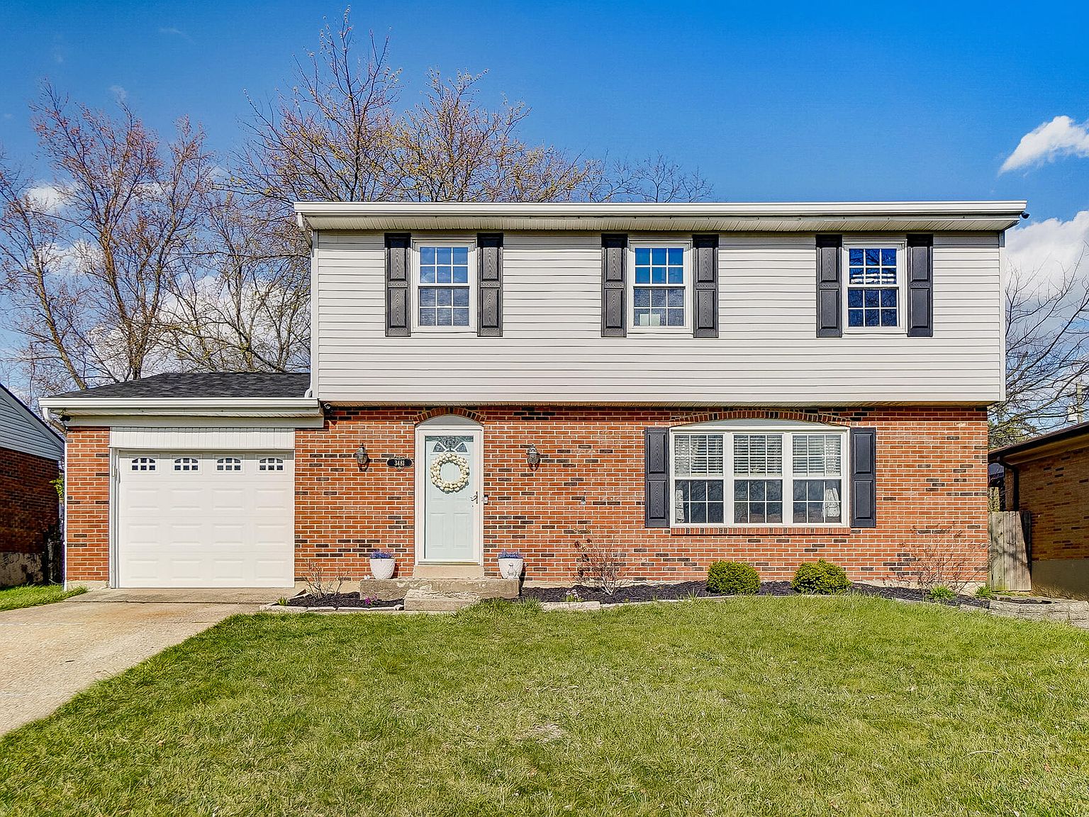 house リスト ① 3481 Misty Creek Dr, Erlanger, KY 41018 | Zillow
