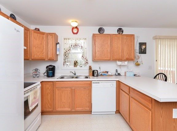 5th image of 299 Woodberry Dr