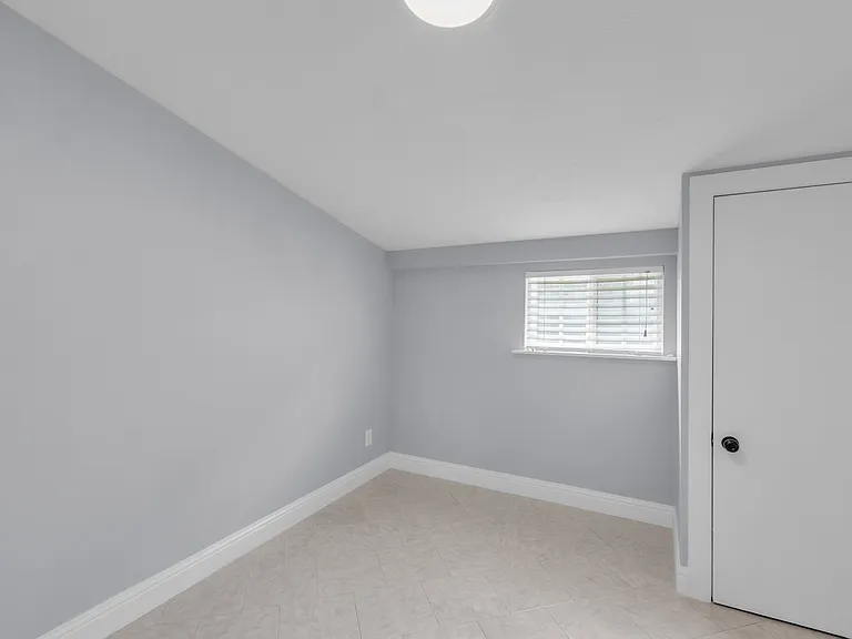 517 Rimmer Ave — Photo 12