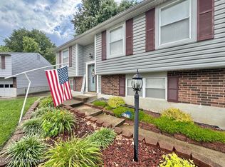 4501 Mesa Ct, Louisville, KY 40229