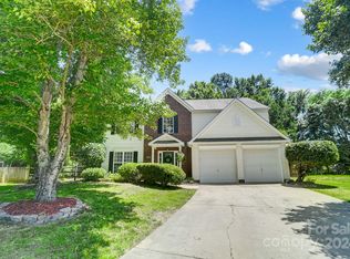 14100 Arbor Ridge Dr, Charlotte, NC 28273