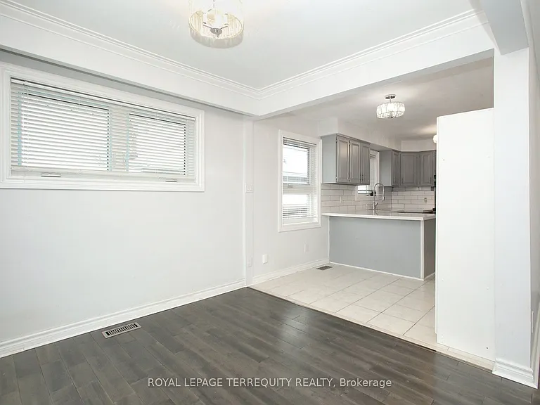 1 Barnes Cres — Photo 12