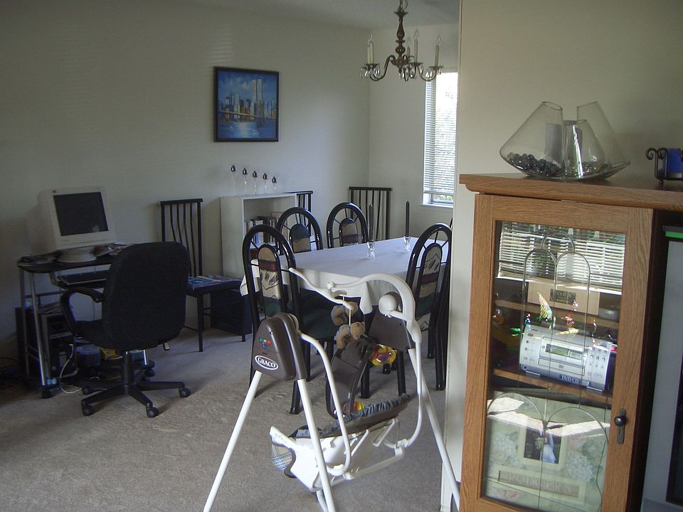 2nd image of 4936 Wellington Park Dr