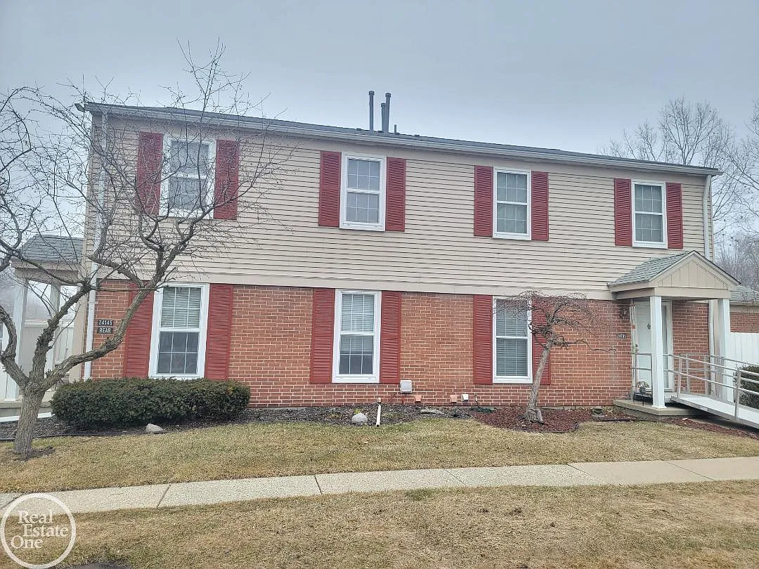 24151 Meadowbridge Dr #81 photo 1