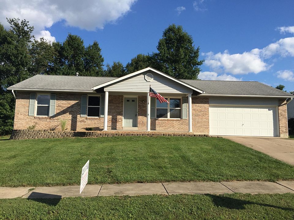 1st image of 106 Hickory Dr