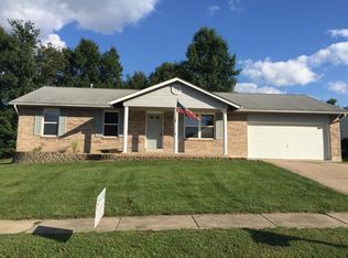 106 Hickory Dr, Troy, MO 63379
