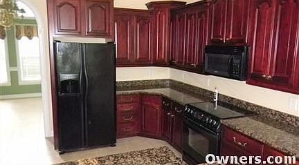 Premium Cherry Finish Cabinets w/ Molding