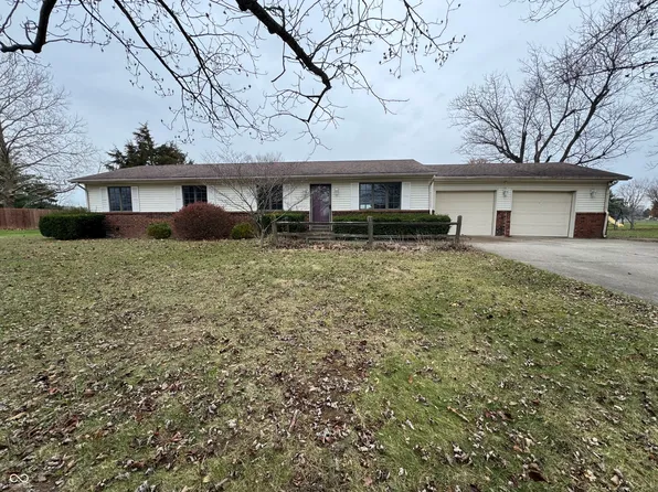 3086 Bridlewood Trl, Danville, IN 46122