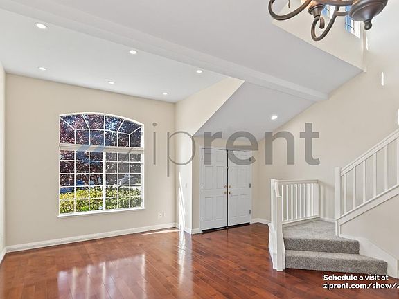 5th image of 1680 Tupolo Dr