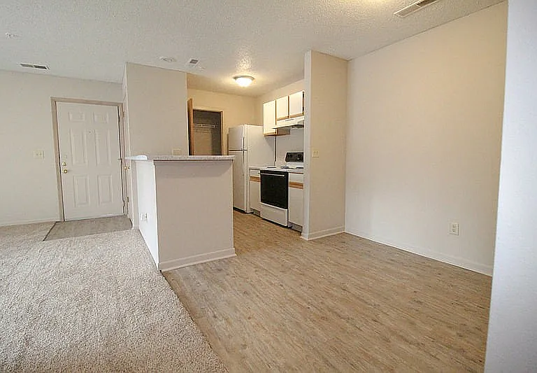Bayberry Dining Area