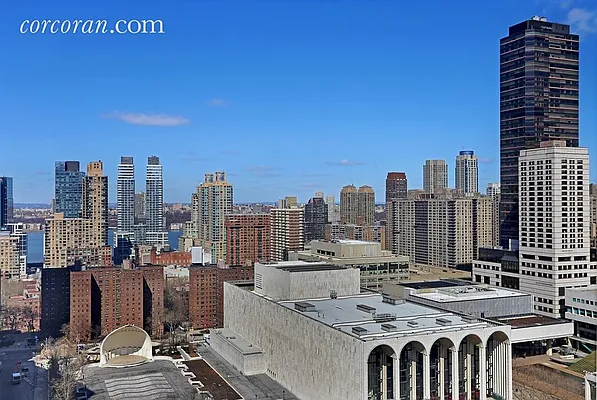 Sold by Corcoran | media 14