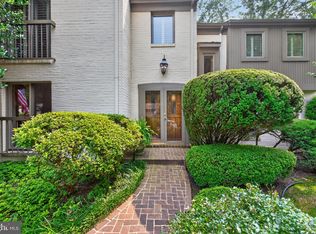 11801 Riders Ln, Reston, VA 20191