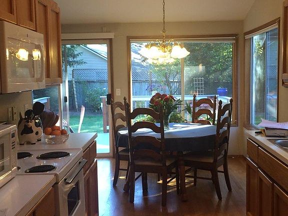 4th image of 7915 56th Avenue Ct NW