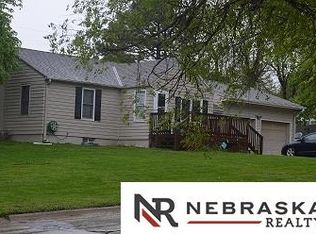 4540 N 61st St, Omaha, NE 68104