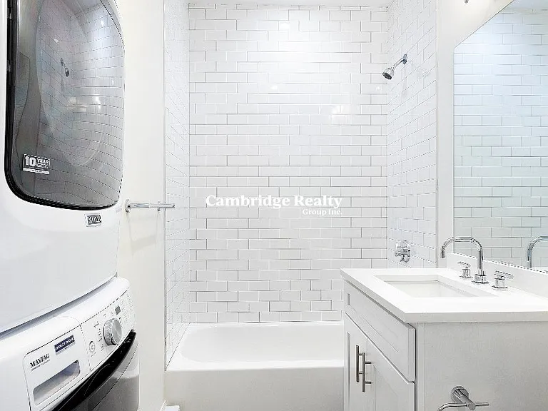 1902 Washington St #5T — Photo 16