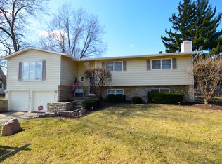 658 Golfview Ter, Buffalo Grove, IL 60089