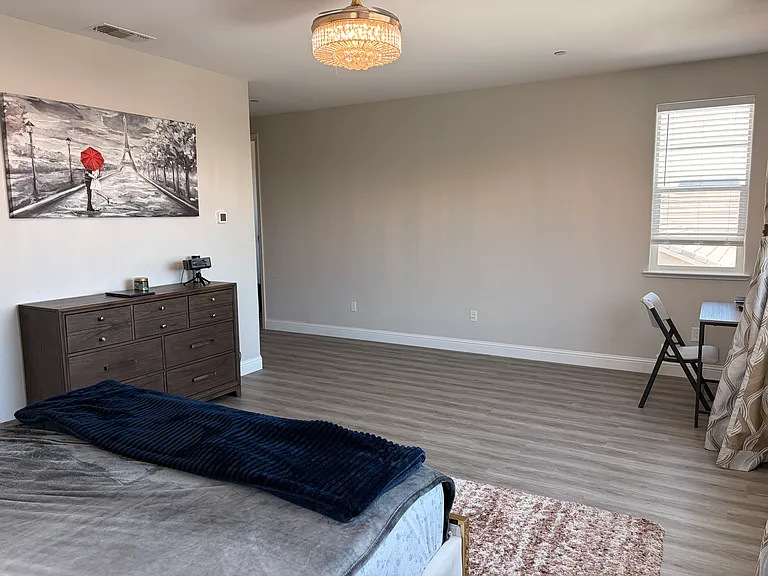 1560 S Hart Dr — Photo 26