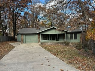 1 Gidney Cir, Bella Vista, AR 72715