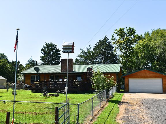 2nd image of 417622 E 1910th Rd